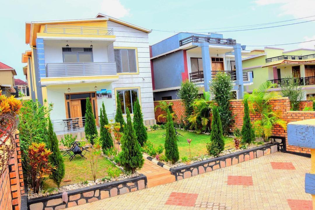 Stella Residence And Cuisine Кигали Екстериор снимка