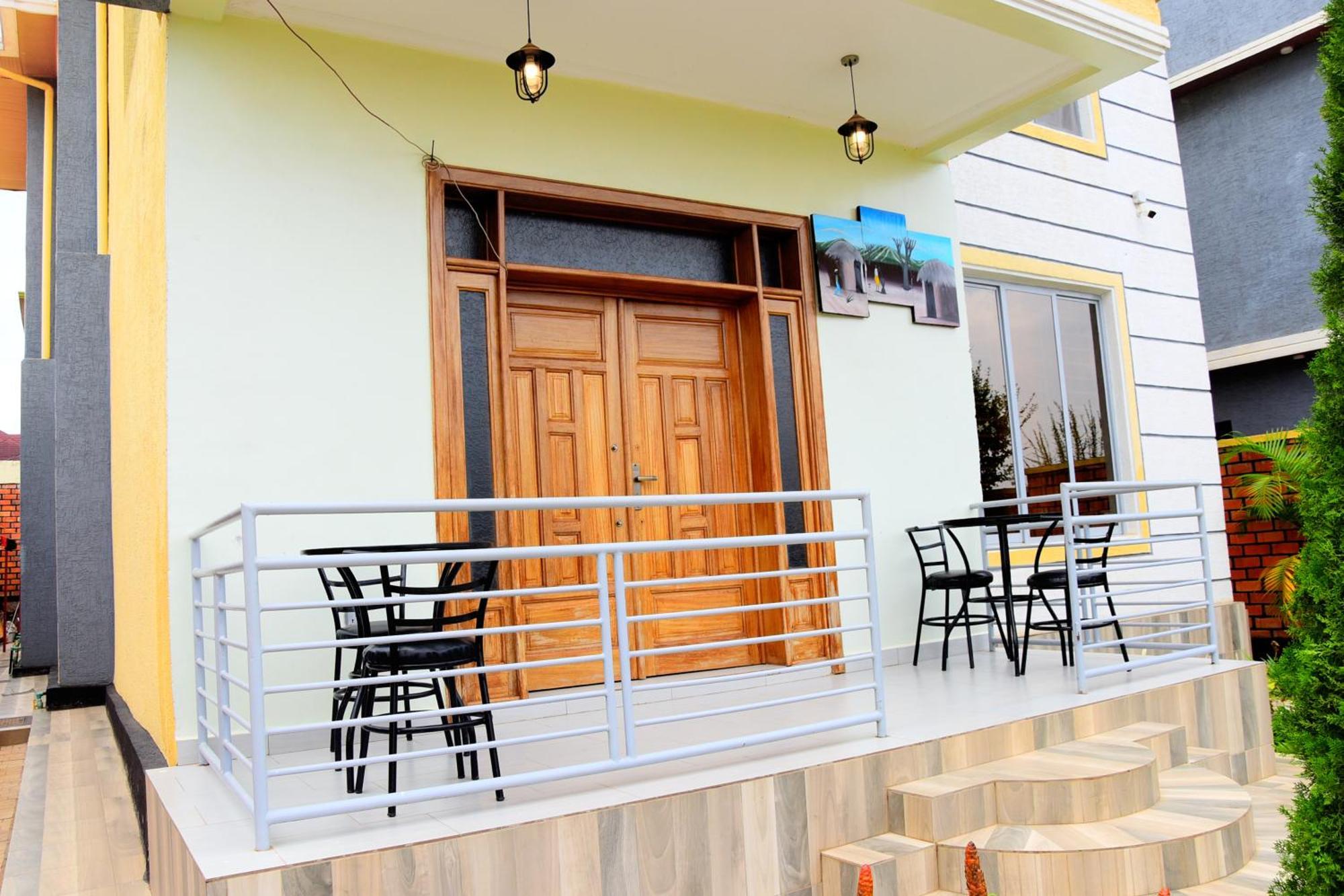 Stella Residence And Cuisine Кигали Екстериор снимка